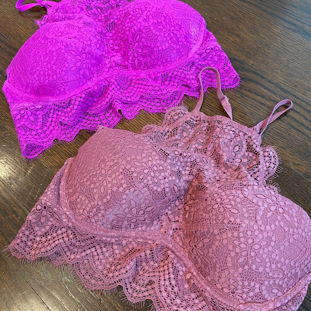 2 Victoria’s Secret push up bralette’s
